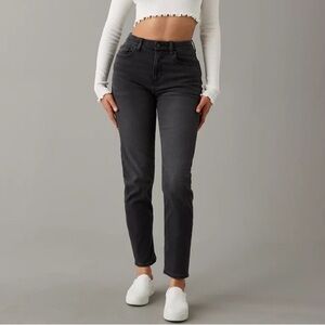 American Eagle Curvy Mom Jean High Rise
